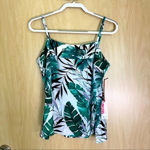 Jennifer Lopez Cami with Grommets